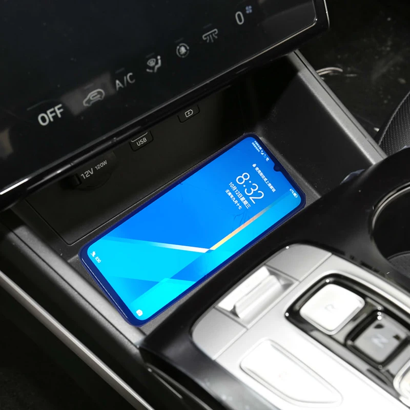 Автомобильное беспроводное зарядное устройство мощностью 15 Вт, быстрое зарядное устройство для телефона, панель зарядного устройства для Hyundai Tucson 2020 2021 2022 аксессуары
